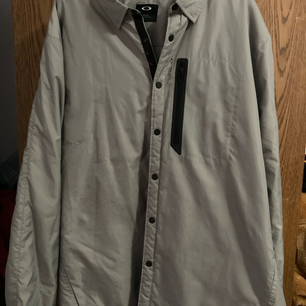 Oakley Slim Fit Men's Light Gray Shirt Jacket